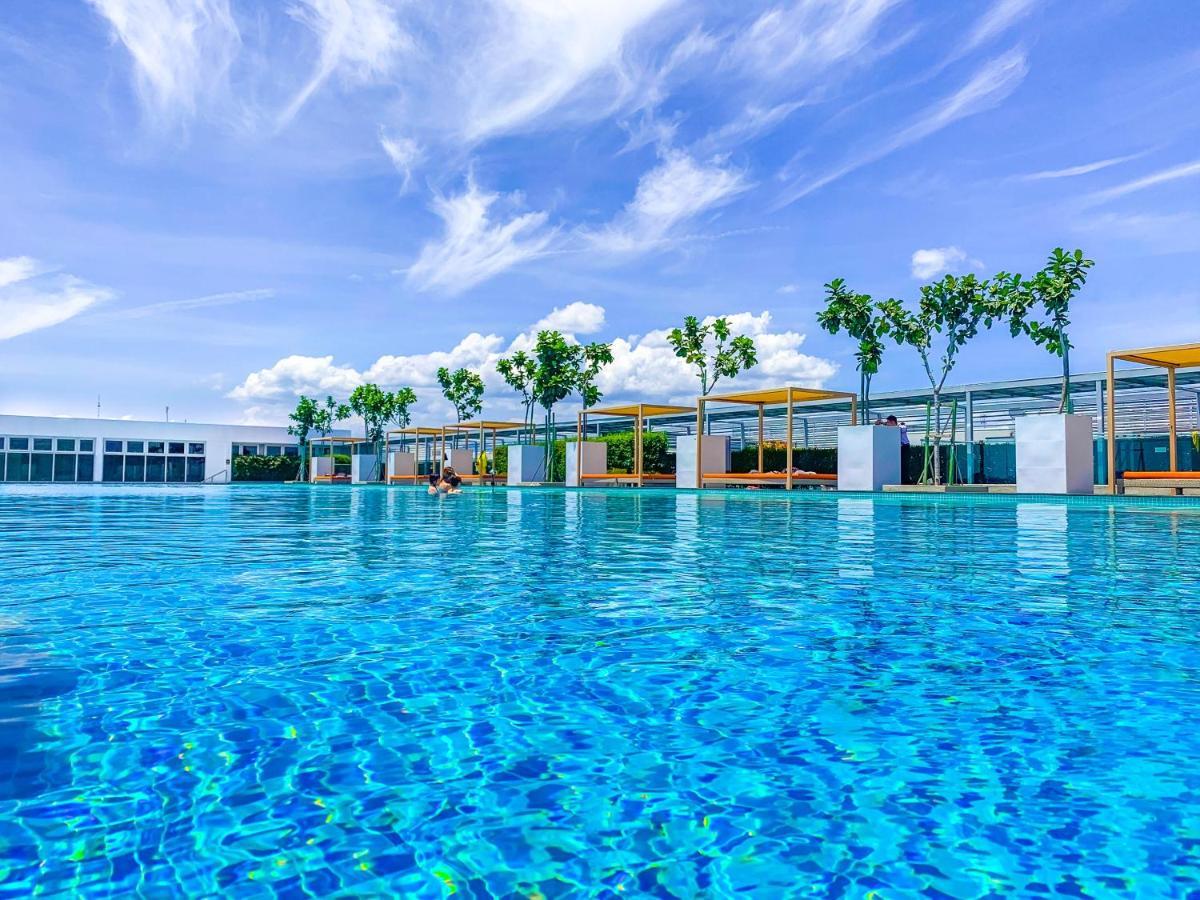 Lts Homestay At Sutera Avenue Kota Kinabalu Bagian luar foto